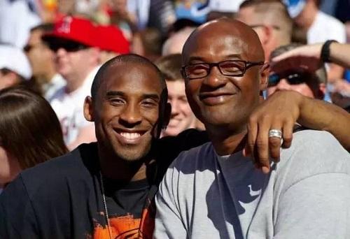 手感火热！奎因单节三分3中3轰14分4板3助2断（奎因手感爆棚，单节三分3投3中轰14分4板3助2断）