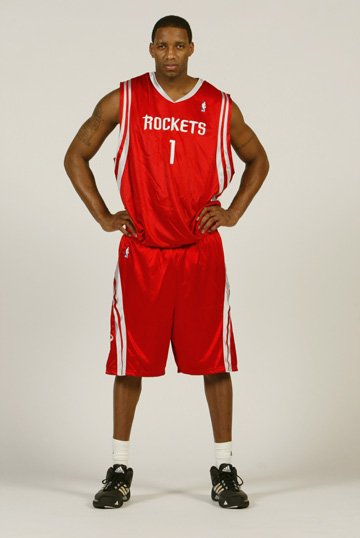 凯恩连续3场欧冠0球0助攻，为职业生涯并列最长场次（凯恩欧冠三连场0球0助 追平生涯最长纪录）