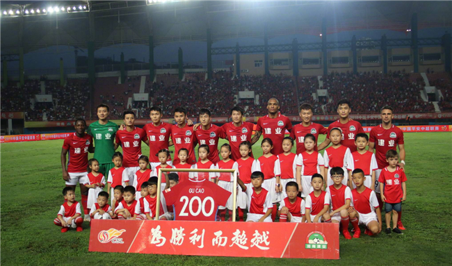 王燊超：只要我还能跑得动，还能做出贡献，我就会奉献出全部（王燊超：只要还能奔跑并贡献价值，我就会倾尽全力）