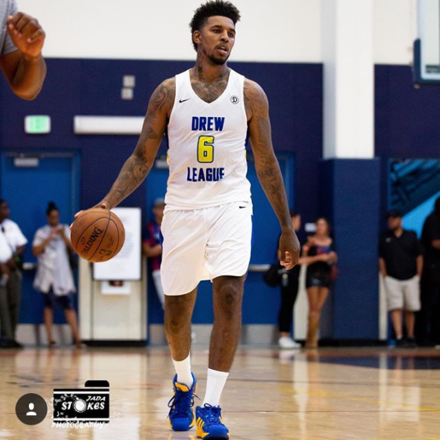 记者：国米不可能在冬窗签阿德耶米，他们满意现有的4名前锋（记者称：国际米兰冬窗不会引进阿德耶米，已对队内四名前锋配置感到满意）