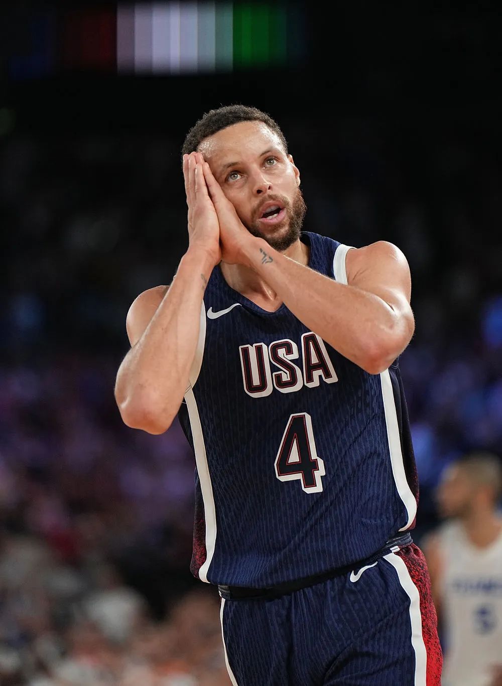 热议申花输球：尽力了但没运气，最大问题是锋线终结能力（申花失利引争论：拼劲十足却少运气，锋线终结成最大短板）