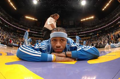 篮球火箭主力球员受伤缺阵（火箭队主力因伤缺席比赛）